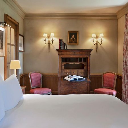 Hotel Airelles Gordes, La Bastide Esterno foto