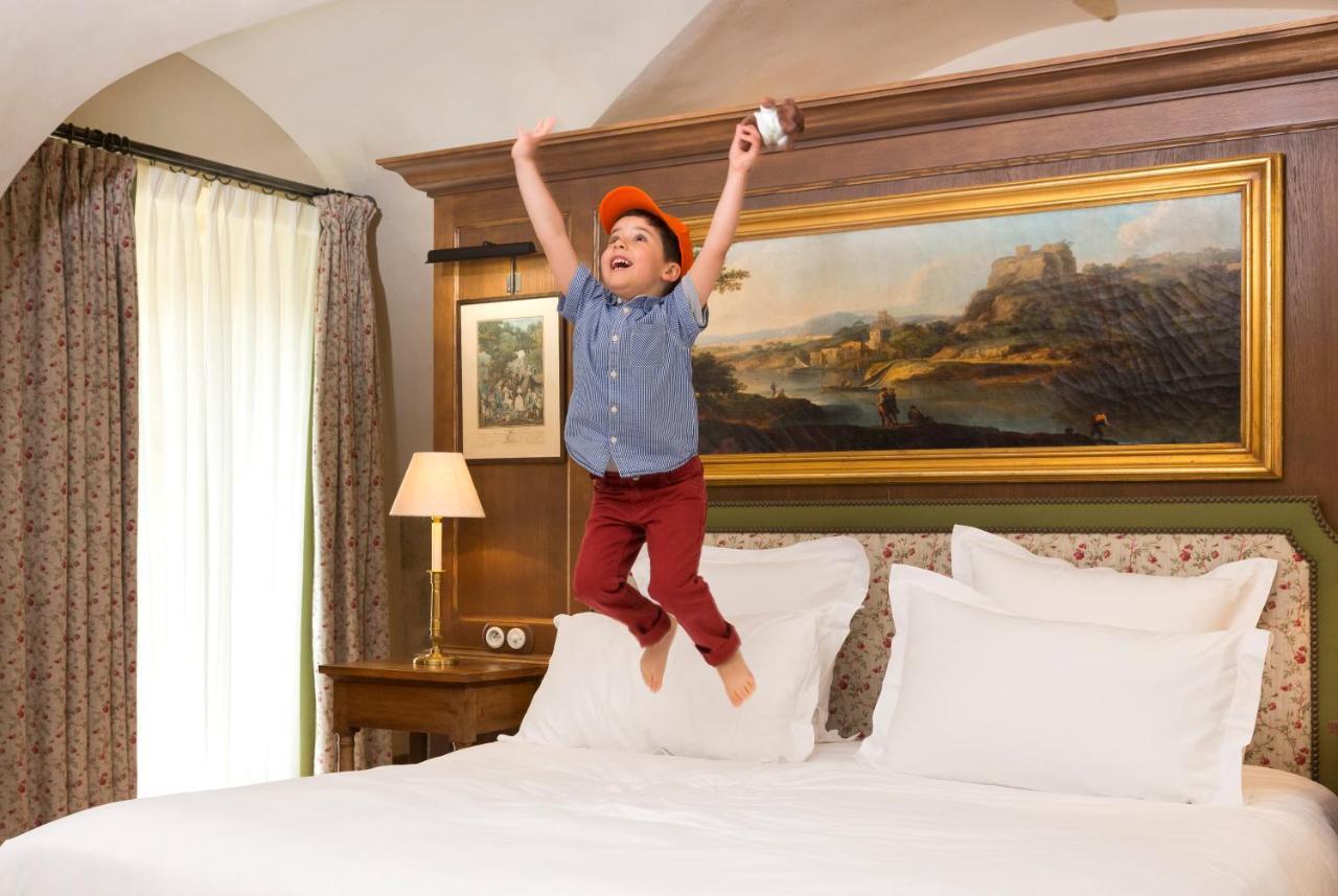Hotel Airelles Gordes, La Bastide Esterno foto